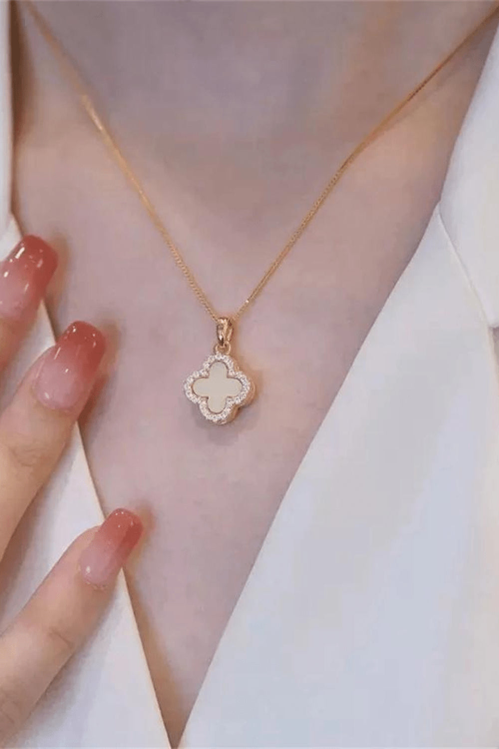 Lively® Colliers Collier " Trèfle Verte/Blanche" | Lively®